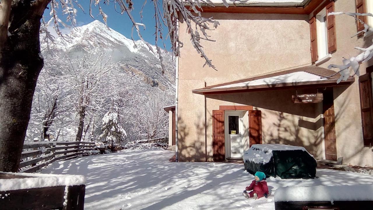 Maison Familiale Des Gueyniers Jausiers Zewnętrze zdjęcie